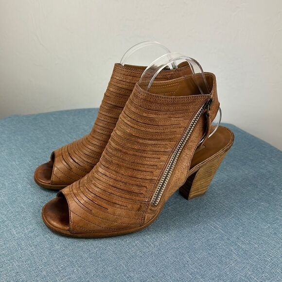 Paul Green Cayanne Peep Toe Nougat Leather Sandal Size 5.5 - Picture 1 of 10
